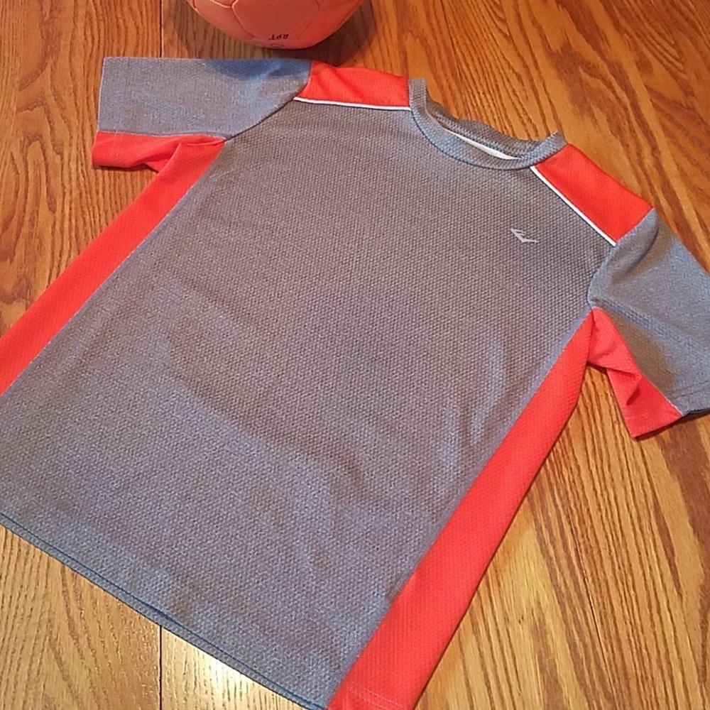 Everlast Athletic Shirt - Boy's Medium